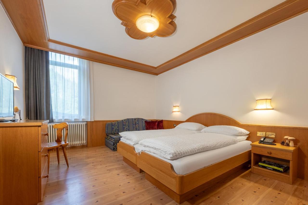 Hotel Vioz Peio Fonti Bagian luar foto