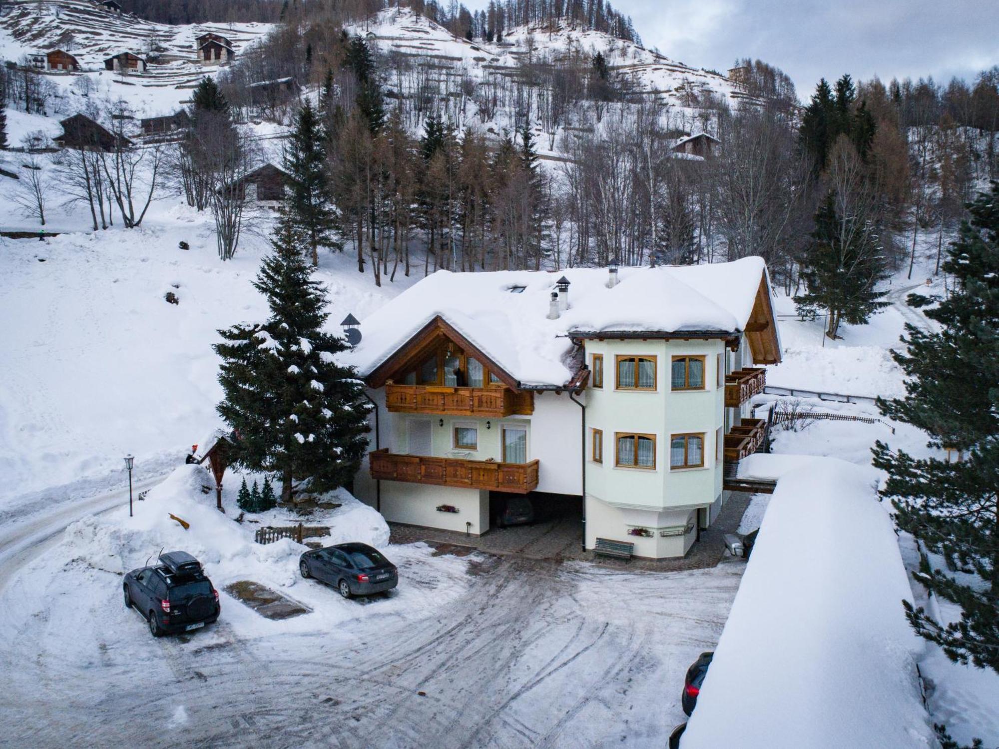 Hotel Vioz Peio Fonti Bagian luar foto