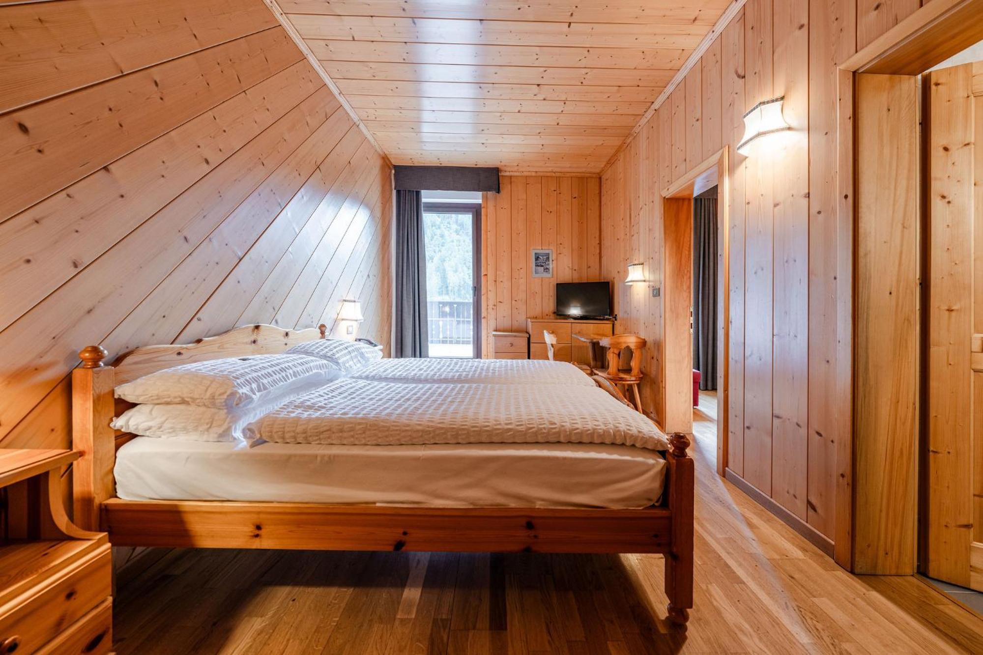 Hotel Vioz Peio Fonti Bagian luar foto